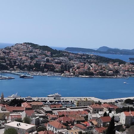 Rooms Anela With Large Common Tarrace And Beautiful Sea View Dubrovnik Eksteriør billede
