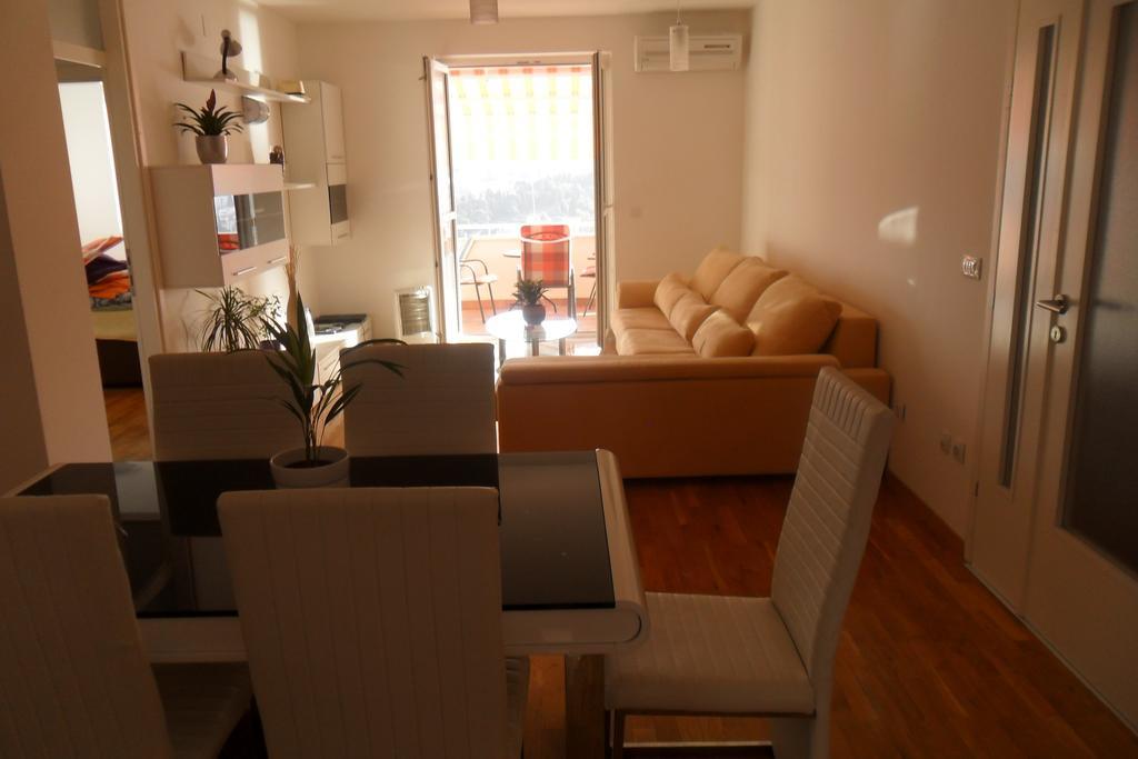 Rooms Anela With Large Common Tarrace And Beautiful Sea View Dubrovnik Værelse billede