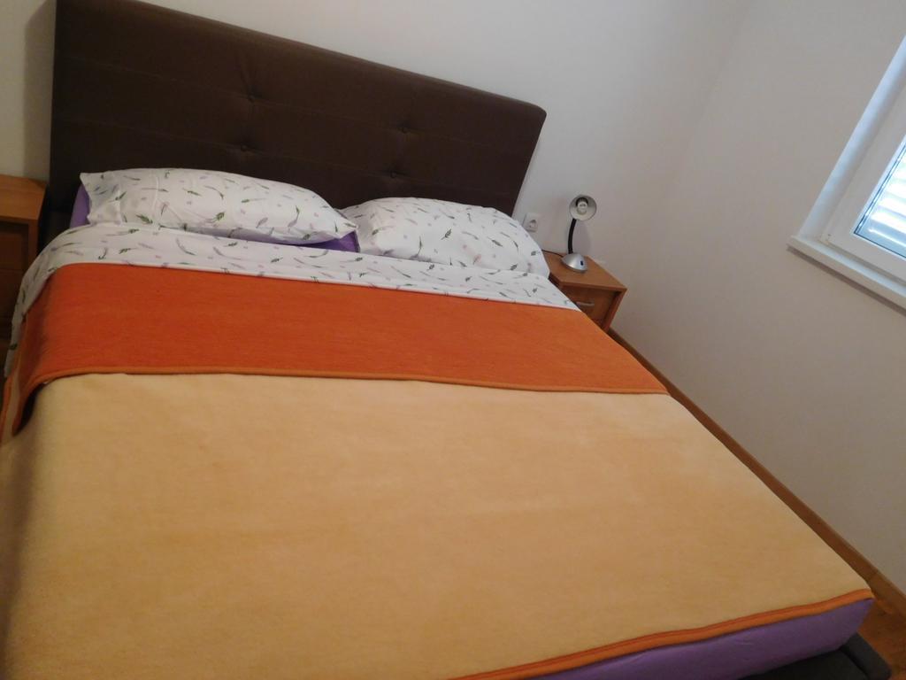 Rooms Anela With Large Common Tarrace And Beautiful Sea View Dubrovnik Eksteriør billede